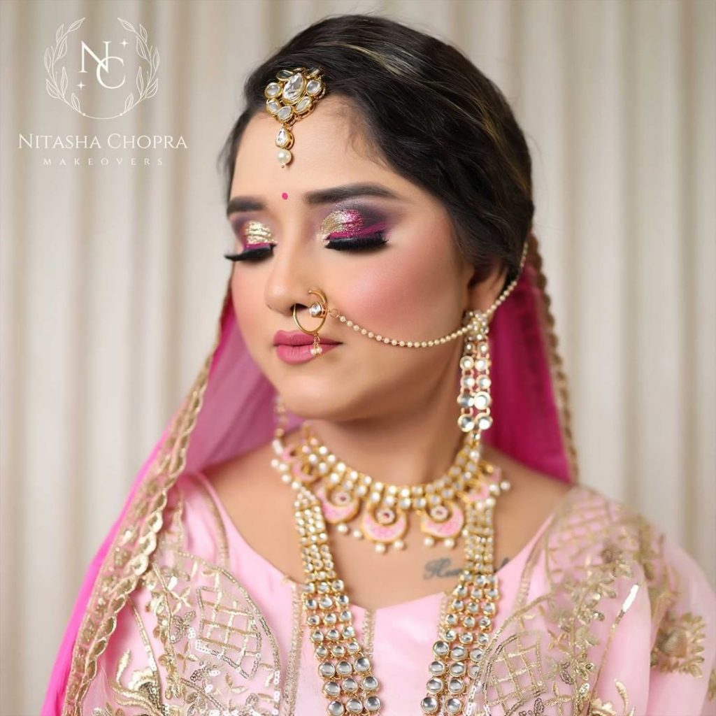 Gorgeous bride in pink. 